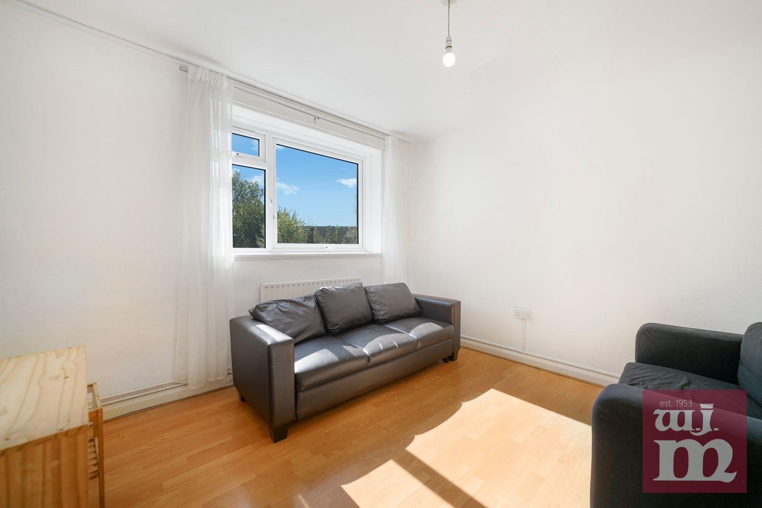5 bed property in Allen E McAuliffe House, Bethnal Green